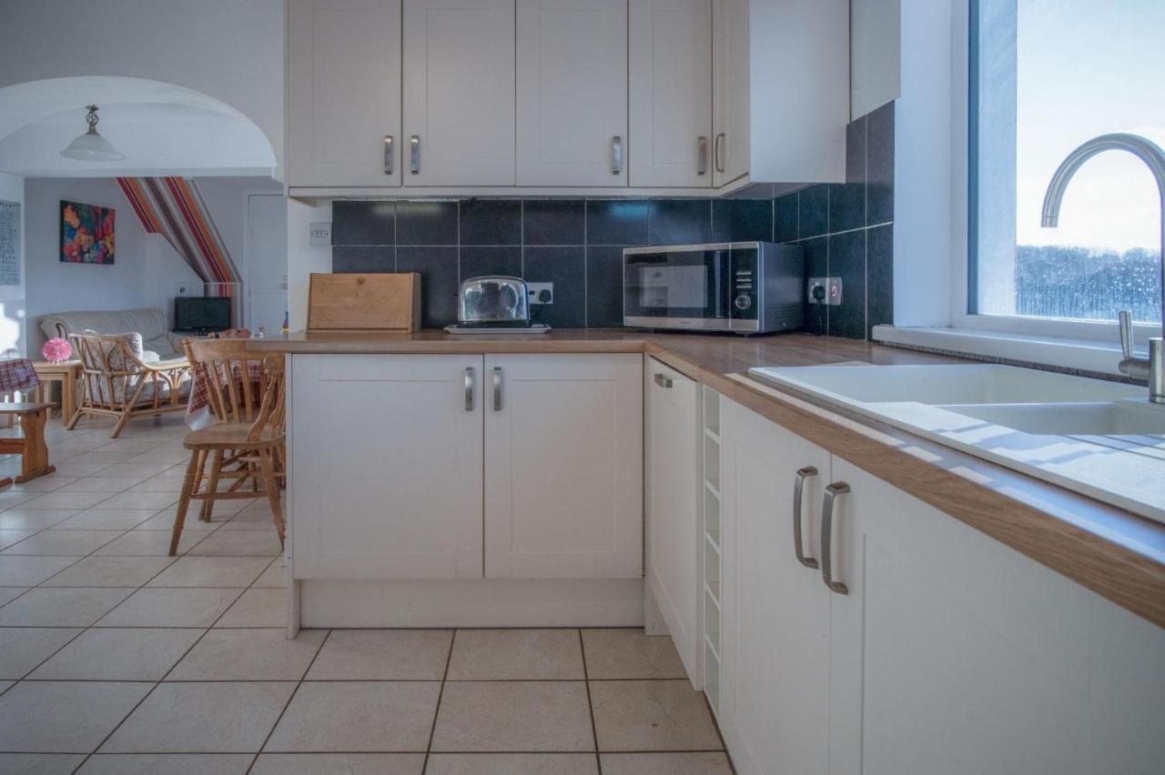 Maytree Cottage - 4 Bedroom Holiday Home - Tenby Exterior foto